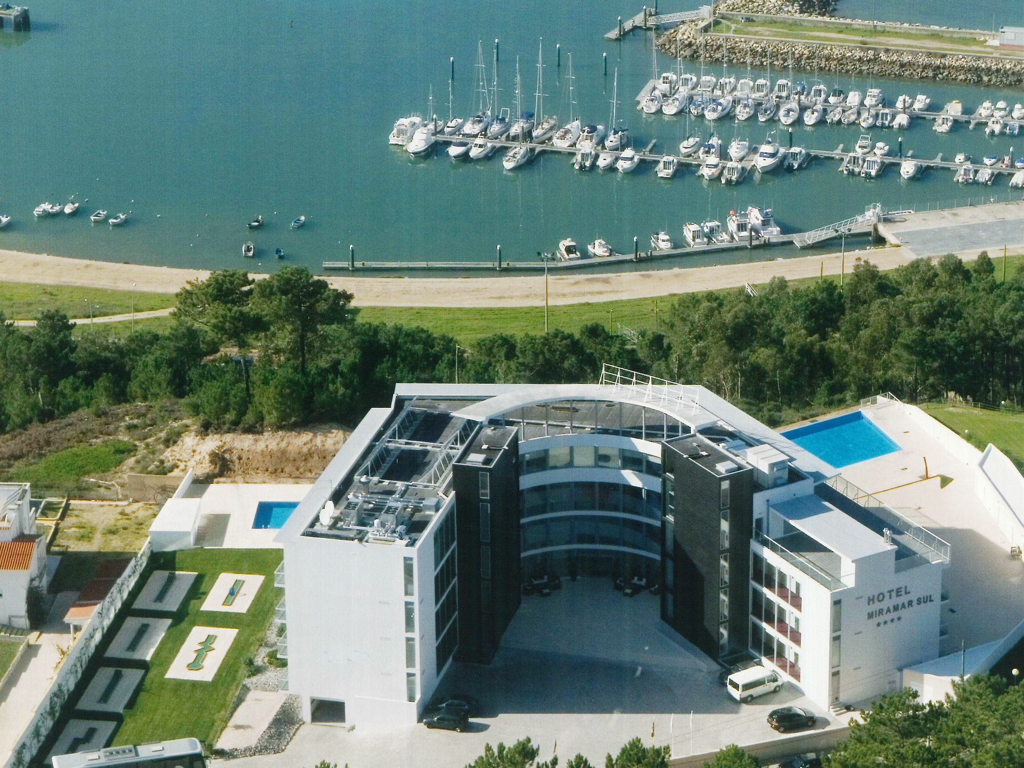 Hotel Miramar Sul Nazare Exterior photo